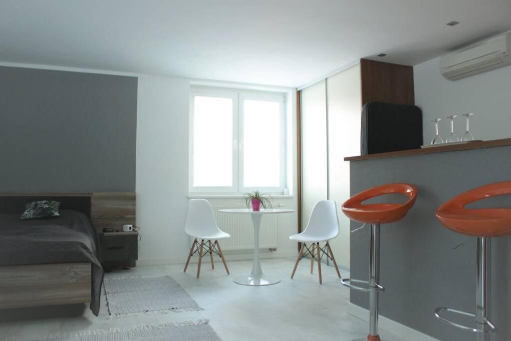 Apartmán - Dlhé Diely Apartman Pozsony Kültér fotó